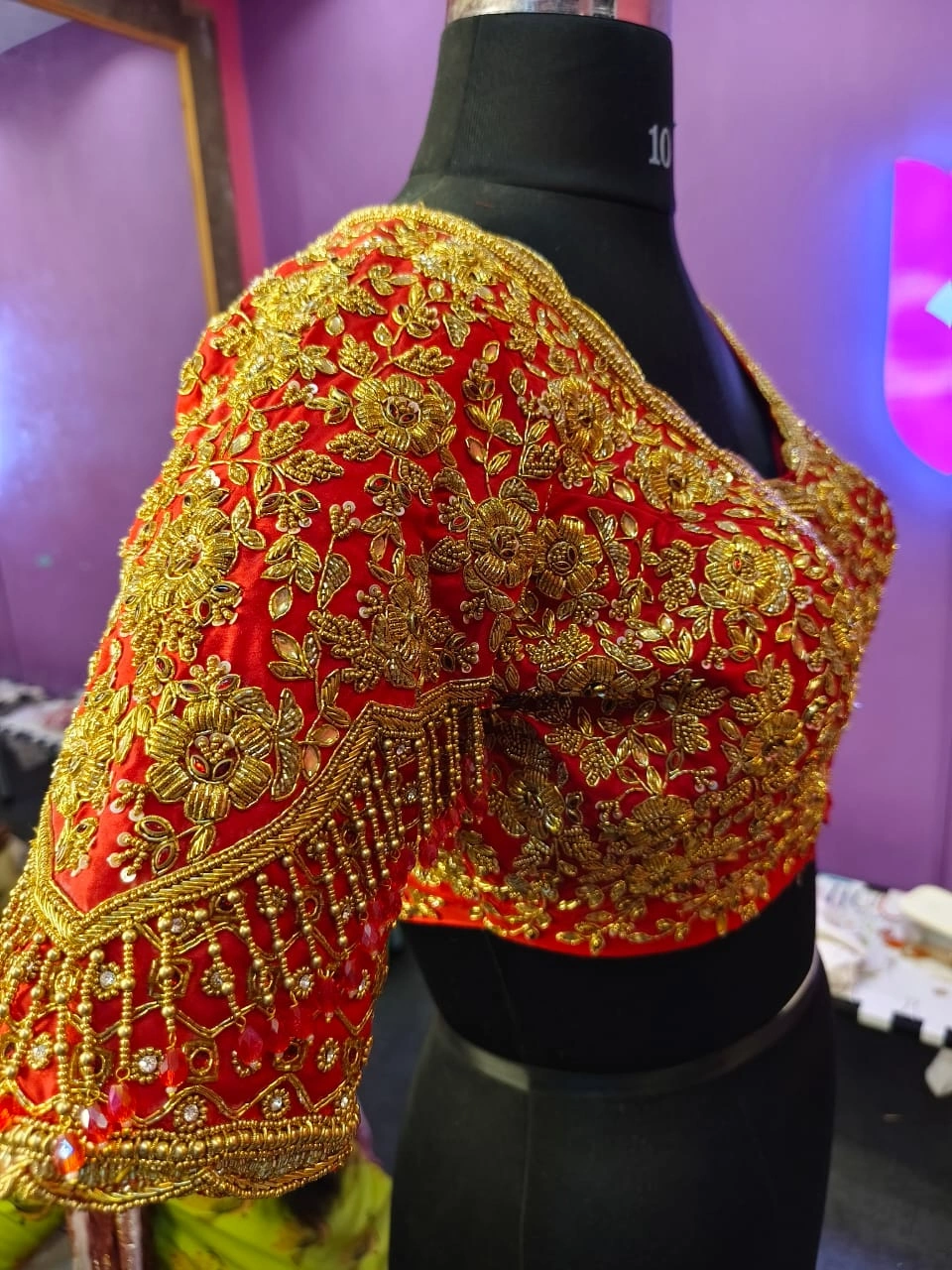 basic and advanced level Aari Embroidery classes in Pallavaram
